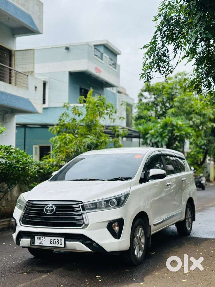 Toyota Innova Crysta 2017