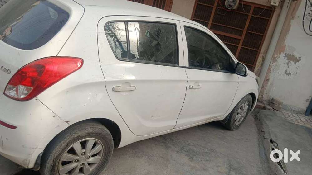 Hyundai I20 Sportz 2014