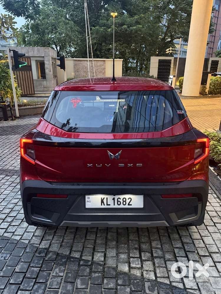 Mahindra Xuv 3xo 2025