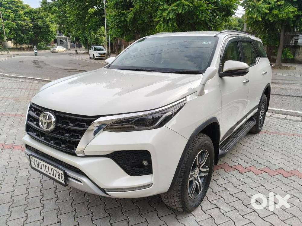Toyota Fortuner 4x2 At 2.8 Diesel, 2022, Diesel