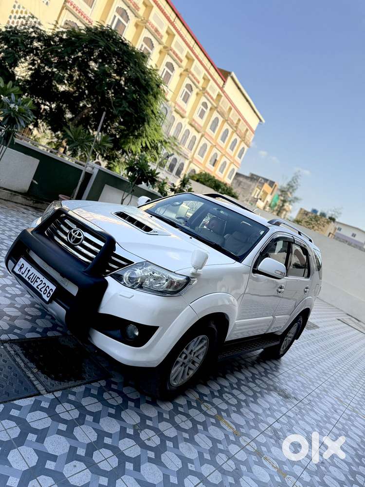 Toyota Fortuner 3.0 4x2 Automatic, 2013, Diesel