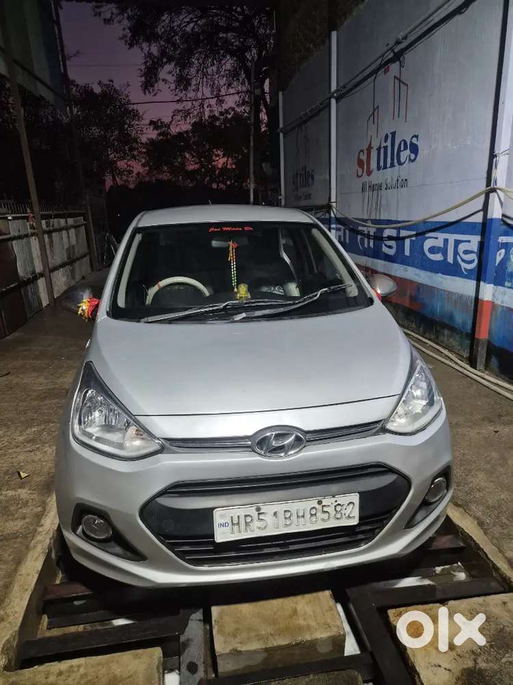 Hyundai Xcent 2016