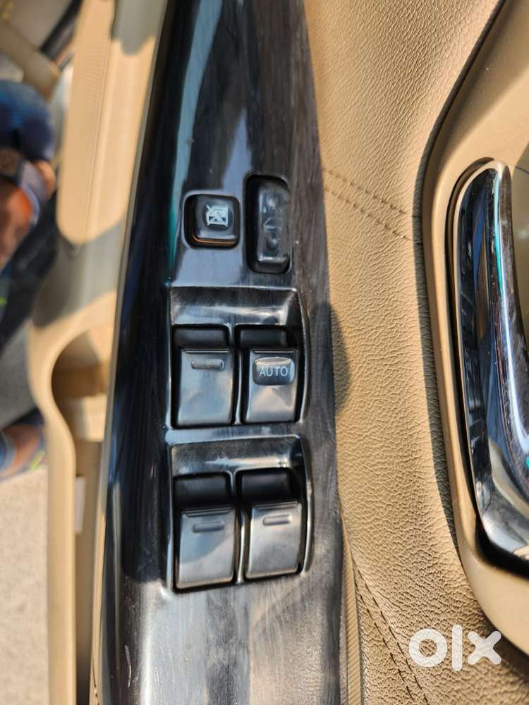 Toyota Fortuner 3.0 4x4 Manual, 2012, Diesel