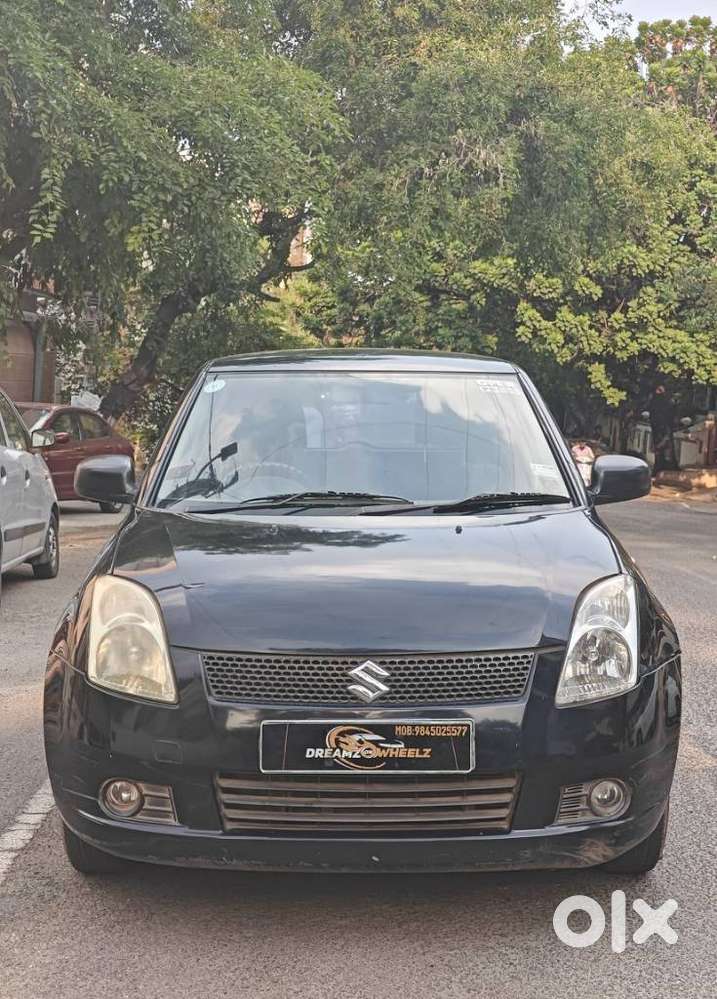 Maruti Suzuki Swift Lxi Optional-o, 2005, Petrol