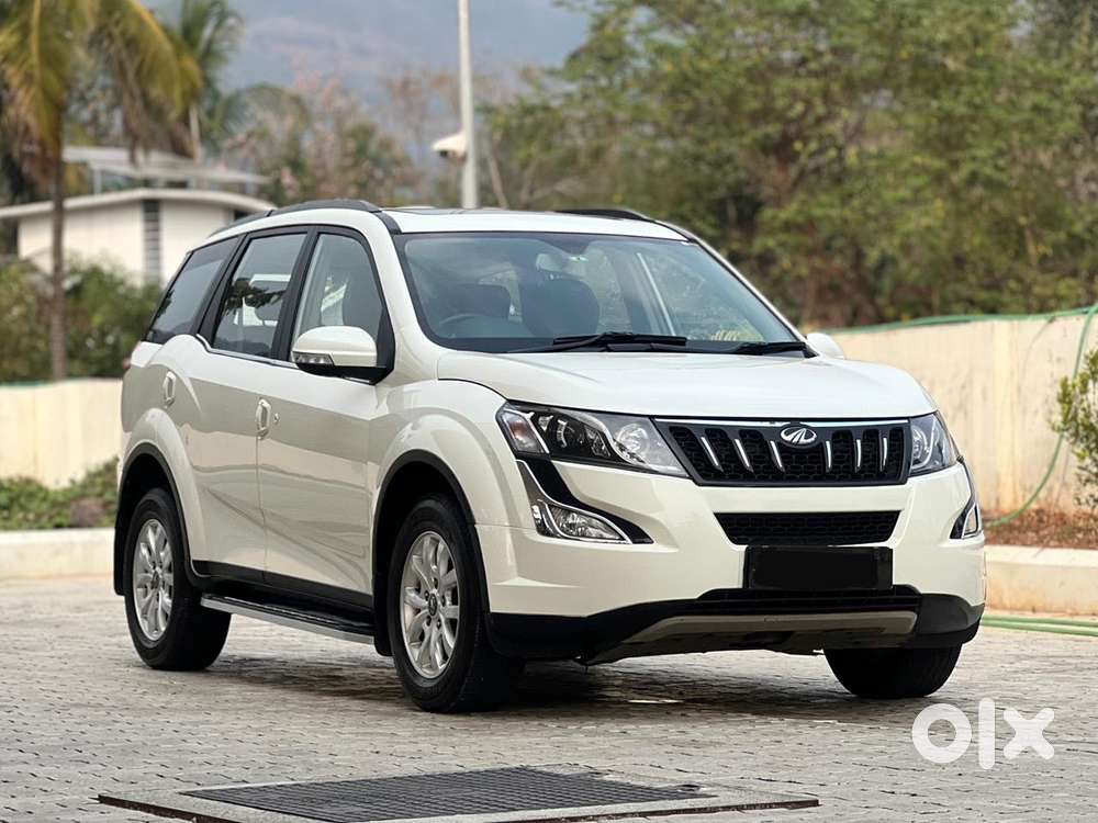 Mahindra Xuv500 2.2 W10, 2015, Petrol