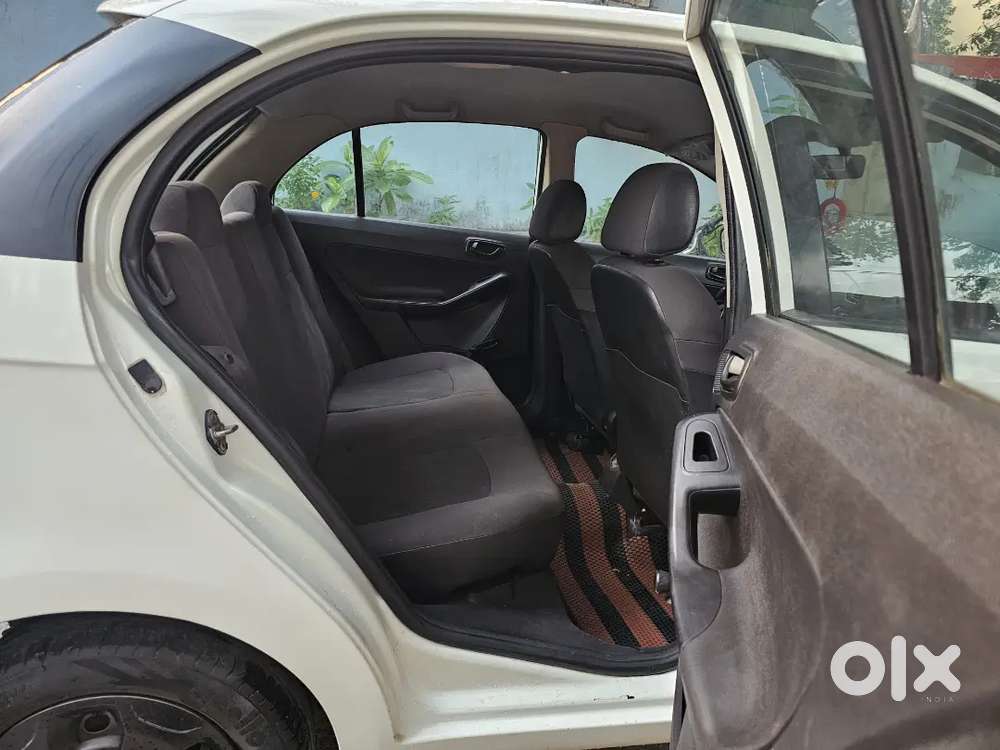 Tata Bolt 1.2 Revotron 2016 Petrol Manual