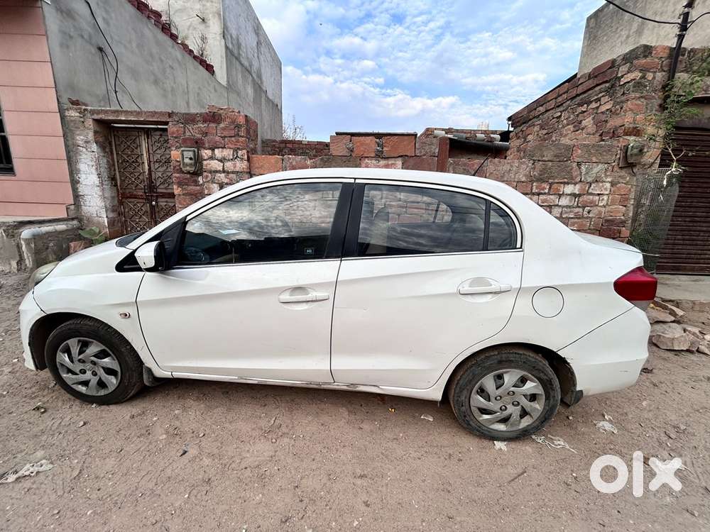 Honda Amaze Diesel 2013