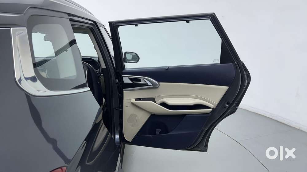 Kia Carens 1.5 Luxury Plus Diesel 7str Imt, 2023, Diesel