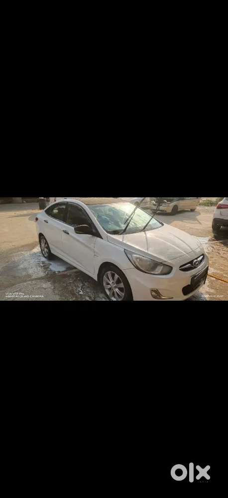 Hyundai Fluidic Verna Petrol