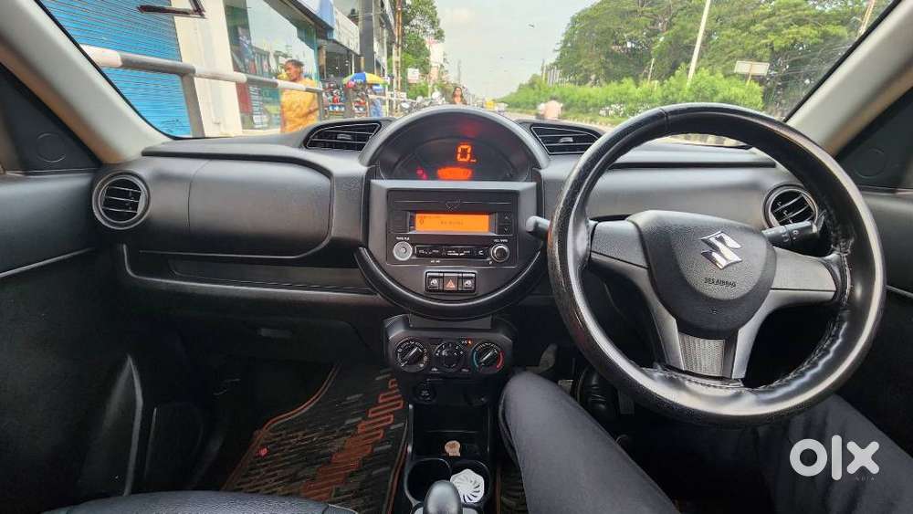 Maruti Suzuki S-presso Vxi At, 2020, Petrol