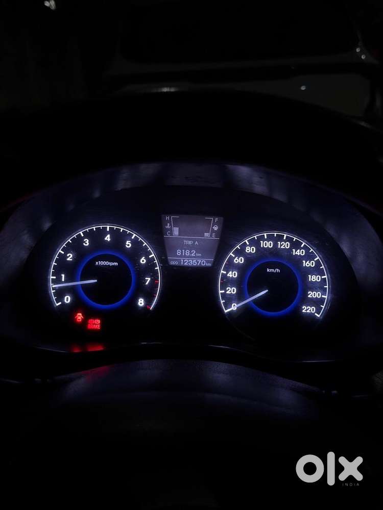 Hyundai Fluidic Verna 2011 Petrol Good Condition