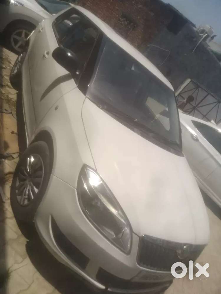 Skoda Elroq 2011 Petrol