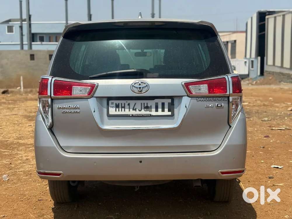 Toyota Innova Crysta 2021 Diesel 120000 Km Driven