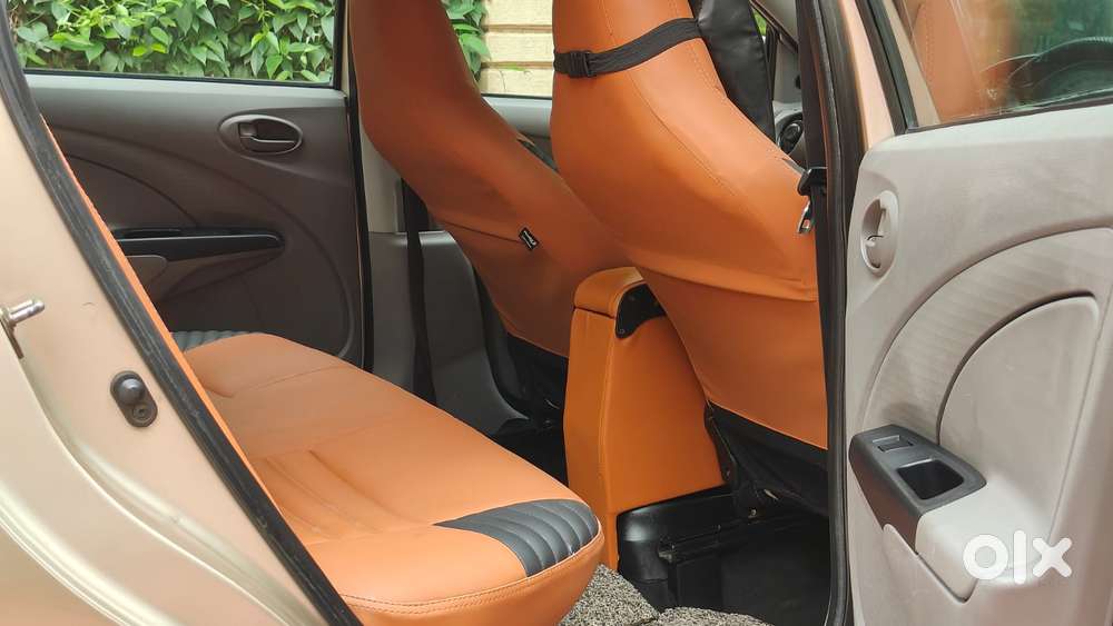 Toyota Etios 2010-2012 G, 2011, Petrol