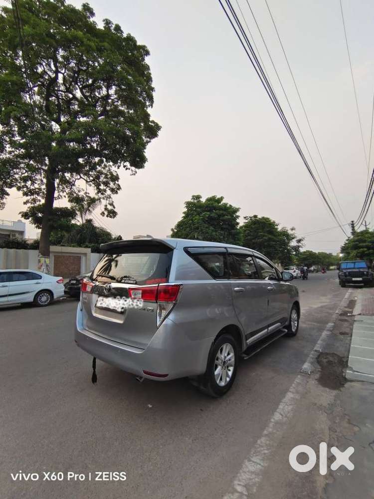 Toyota Innova Crysta 2.4 V 7 Str, 2018, Diesel