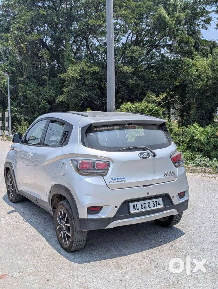 Mahindra Kuv 100 K8 5str, 2018, Petrol