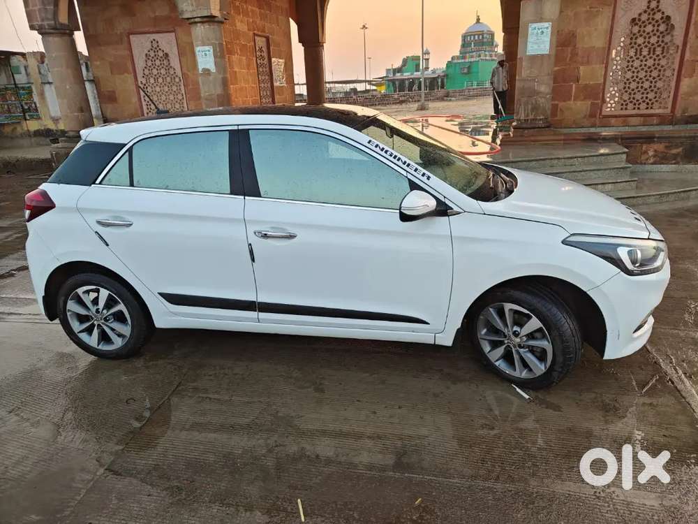 Hyundai I20 2016 Diesel Top Model 75000 Km Driven