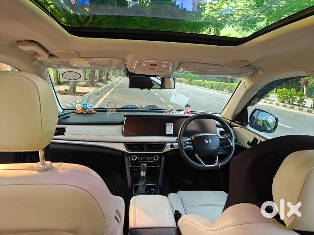 Mahindra Xuv700 Ax7 L  2024 September