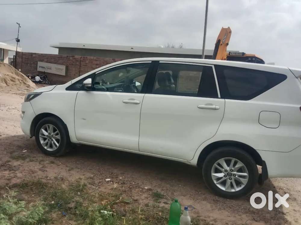 Toyota Innova Crysta 2018