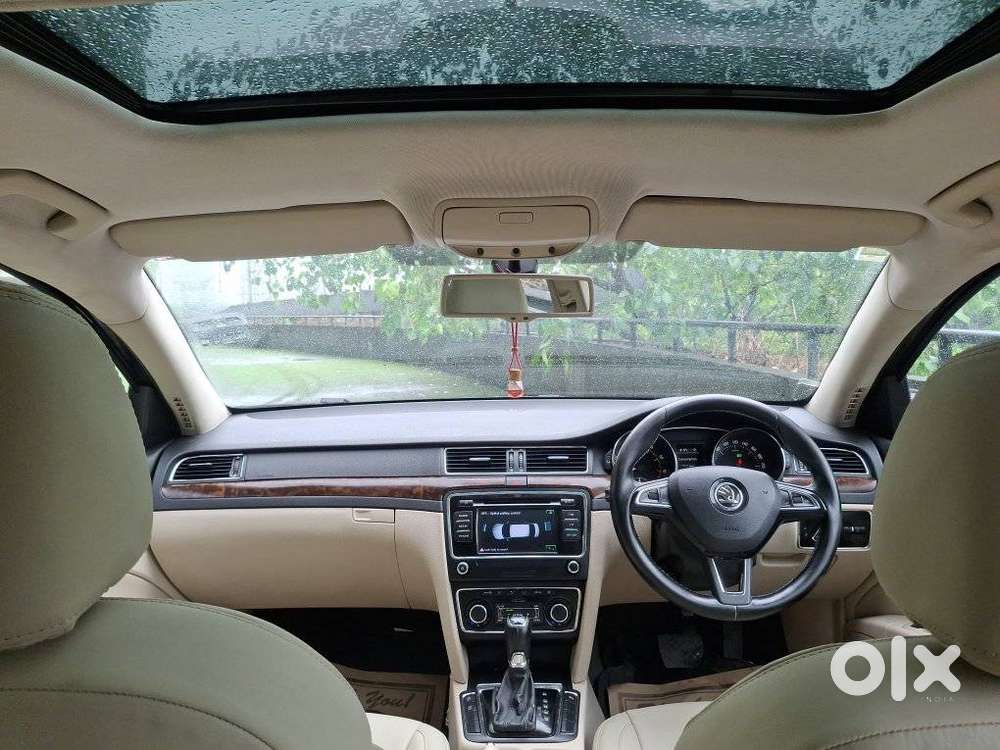 Skoda Superb 1.8 Elegance Tsi At, 2015, Petrol