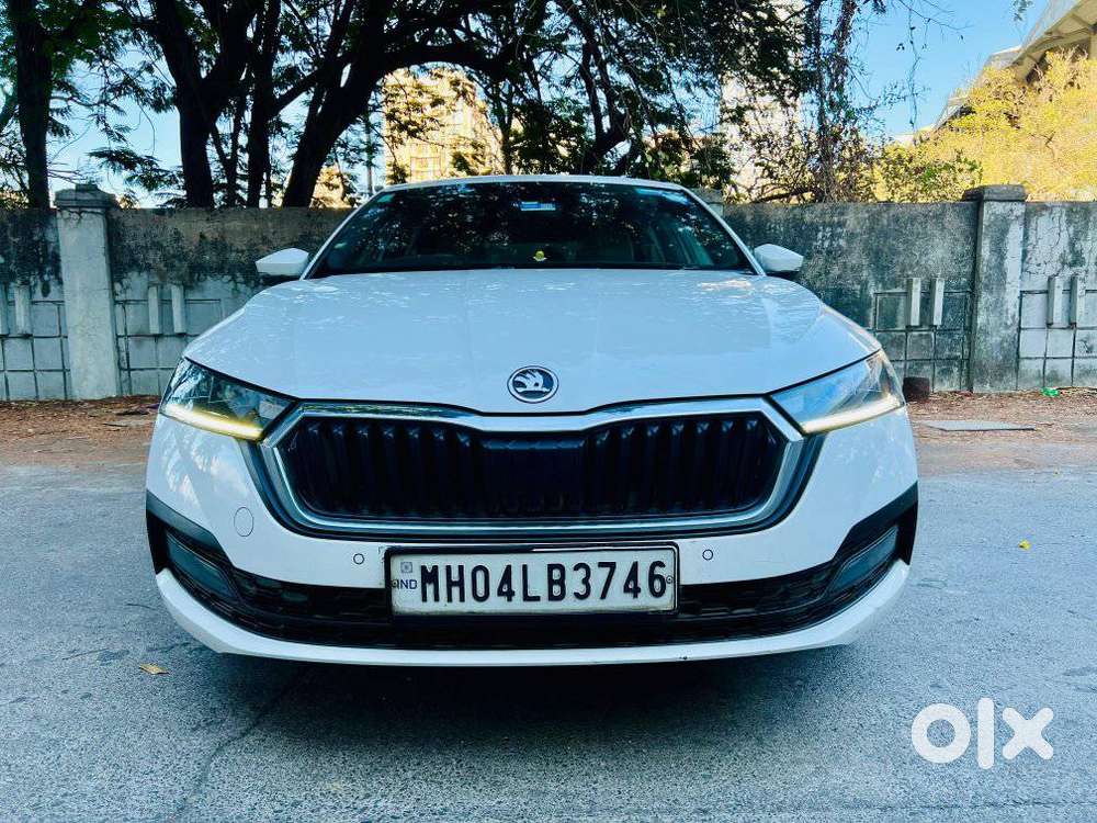 Skoda Octavia 2.0 Style Tsi At, 2022, Petrol