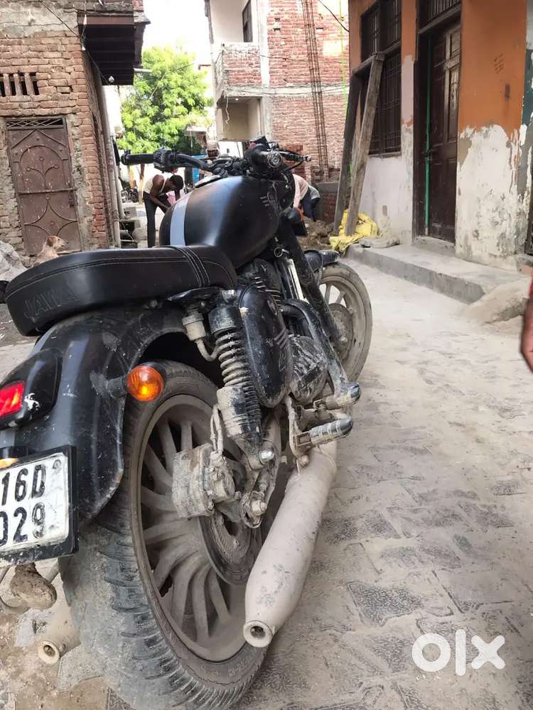 Jawa 350 Model 2022
