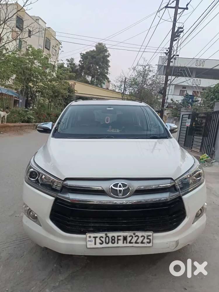 Toyota Innova Crysta 2017 Diesel  Manual