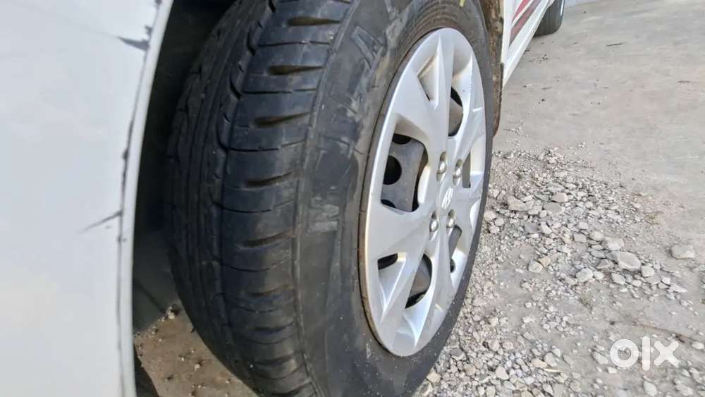 Hyundai Grand I10 2016 Petrol 19500 Km Driven