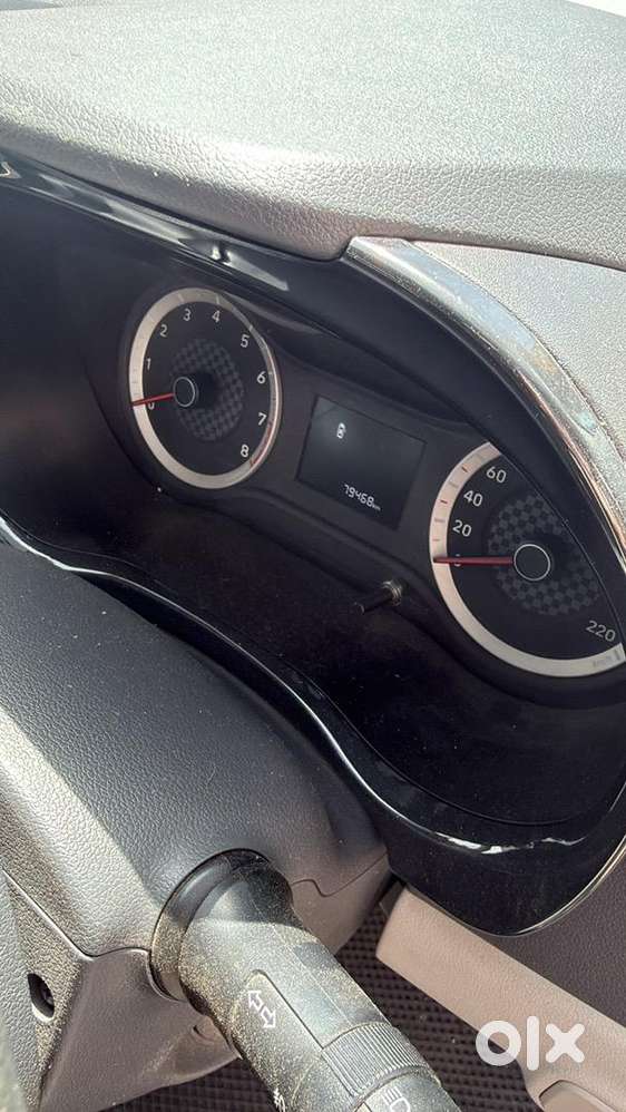 Hyundai Aura Cng & Petrol Good Condition