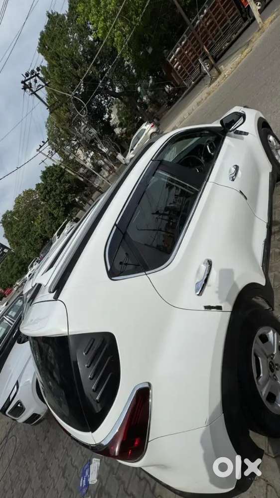 Kia Sonet D1.5 6mt Htk Plus