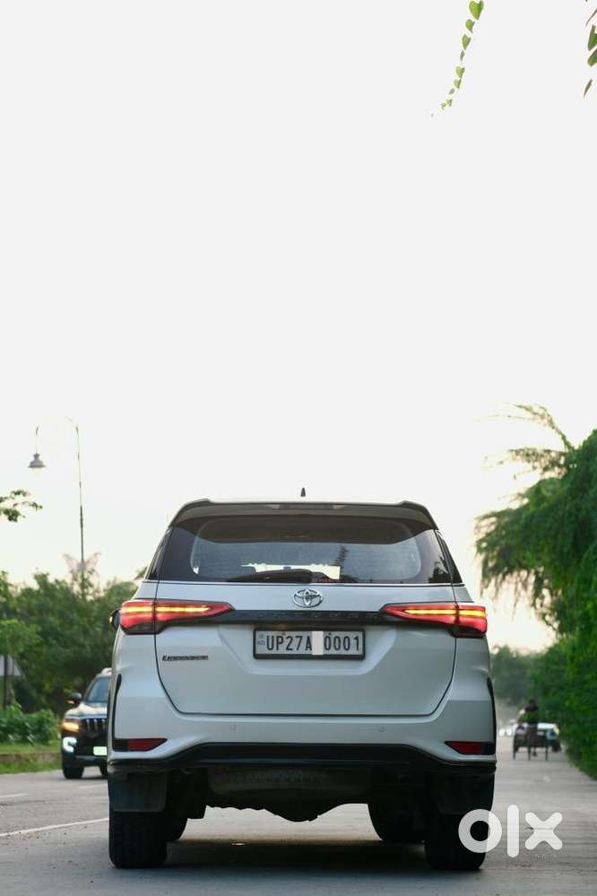 Toyota Fortuner 2018 Diesel 137000 Km Driven