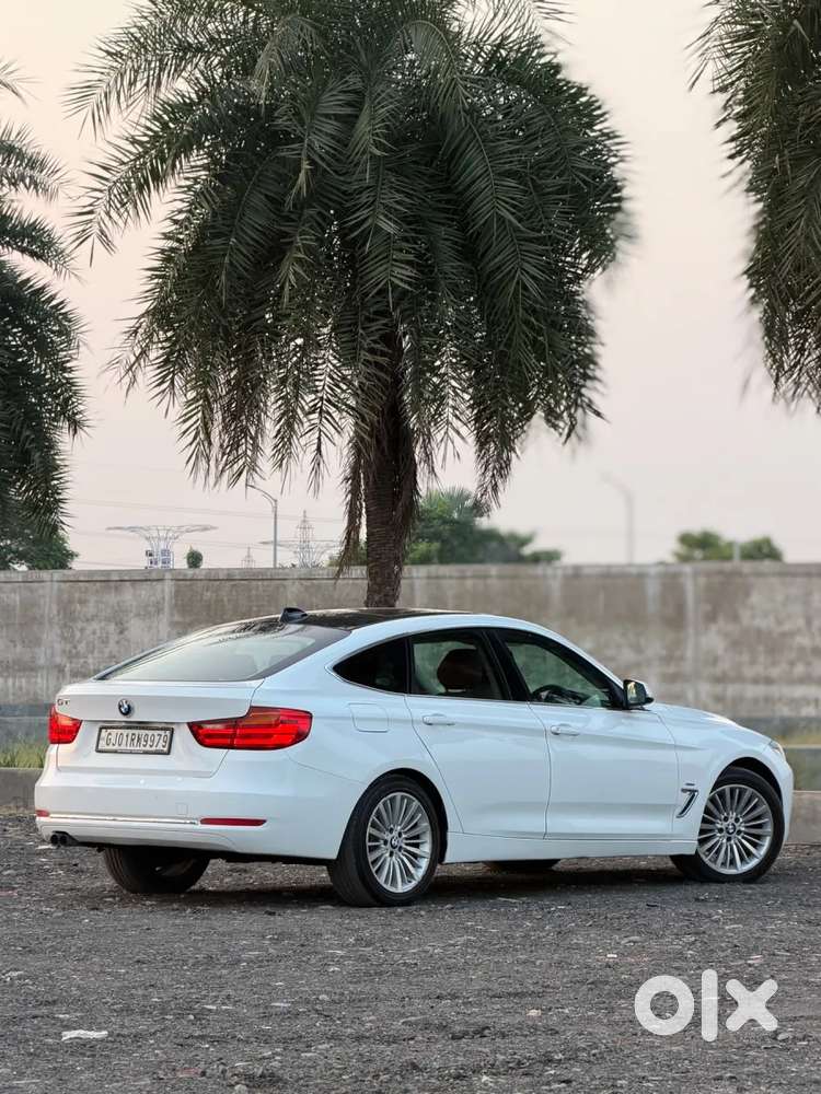 Bmw 3 Series Gt 320d Luxury Line, 2016, Diesel