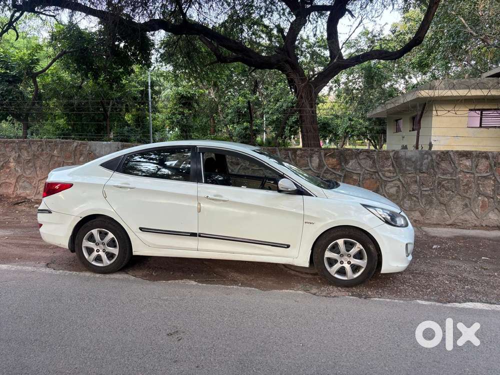 Hyundai Verna 1.4 Vtvt, 2012, Cng & Hybrids
