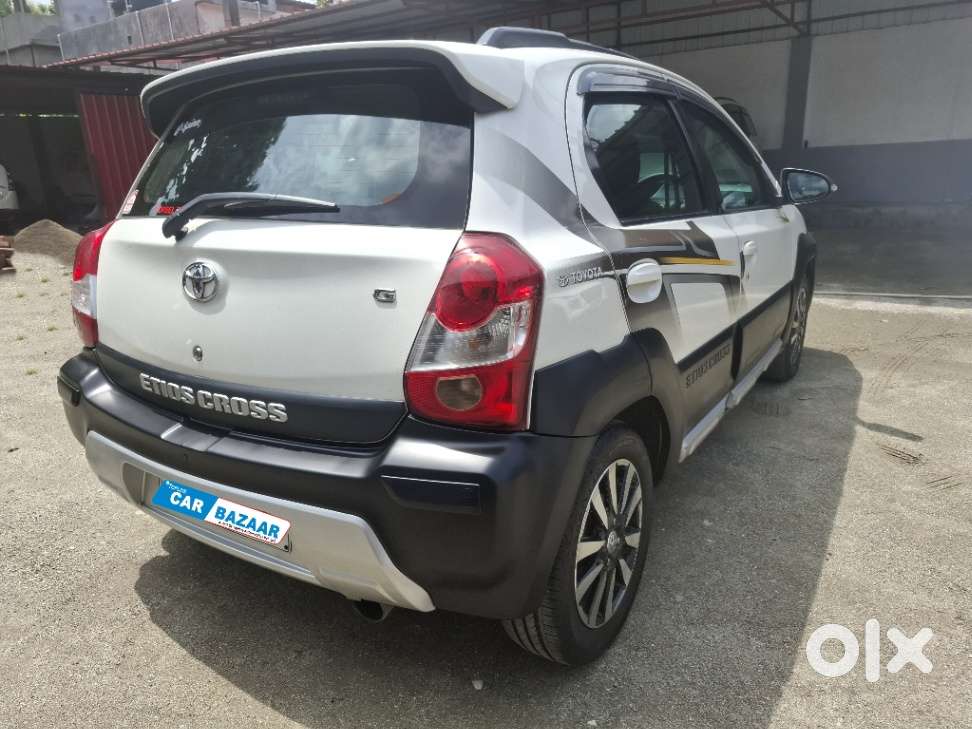 Toyota Etios Cross 1.2l G, 2014, Petrol