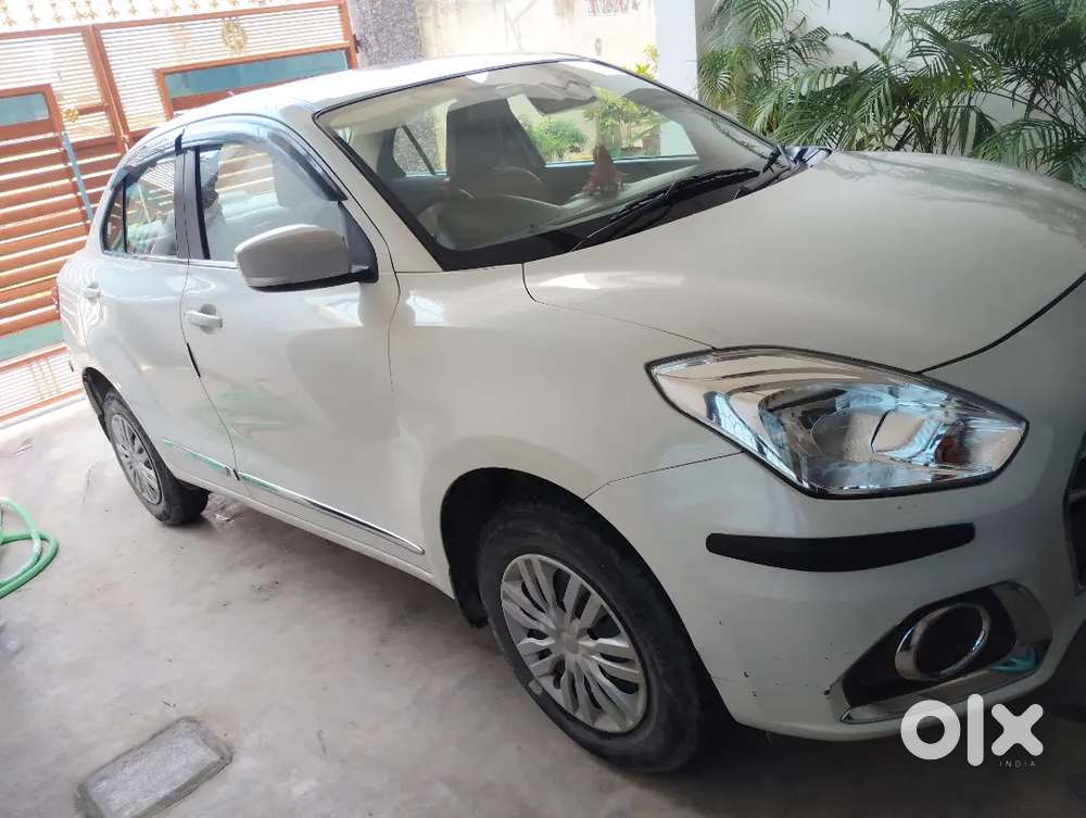 Maruti Suzuki Dzire 2021 Petrol 27600 Km Driven