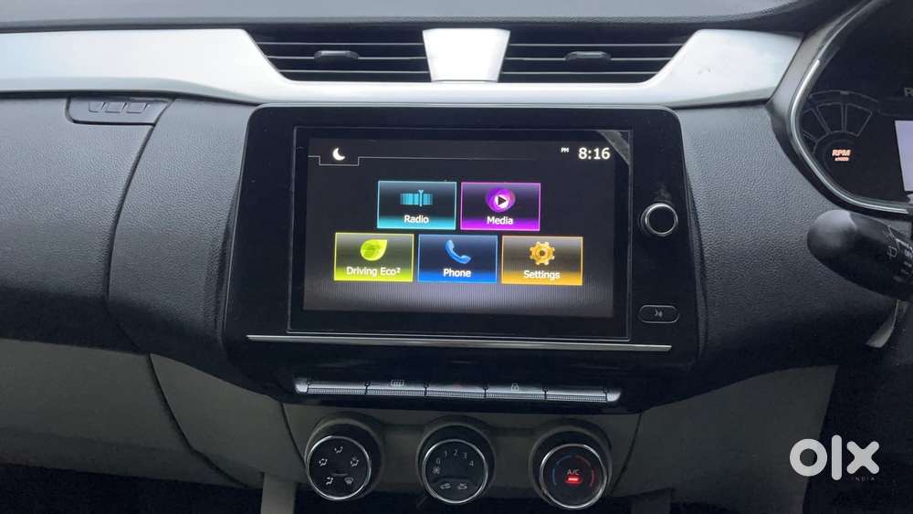 Renault Triber Rxz, 2020, Petrol