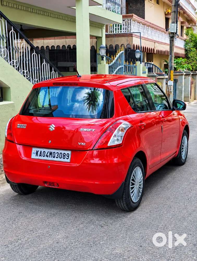 Swift 2015 Vxi Just 41k Running With Showroom History