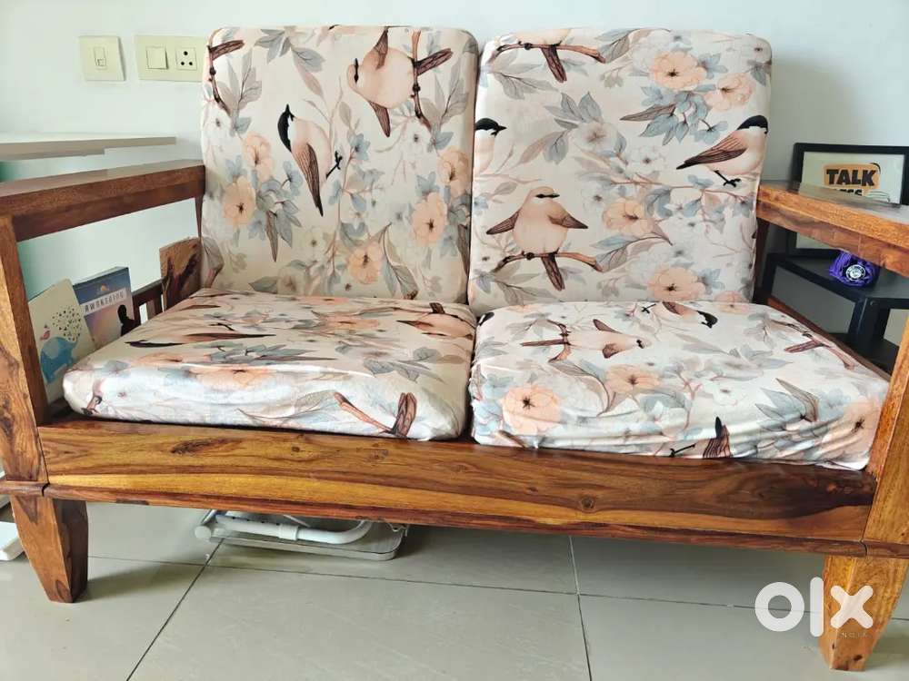 Beautiful Solid Wood 2-Seater Sofa with Cushions, book holder on side