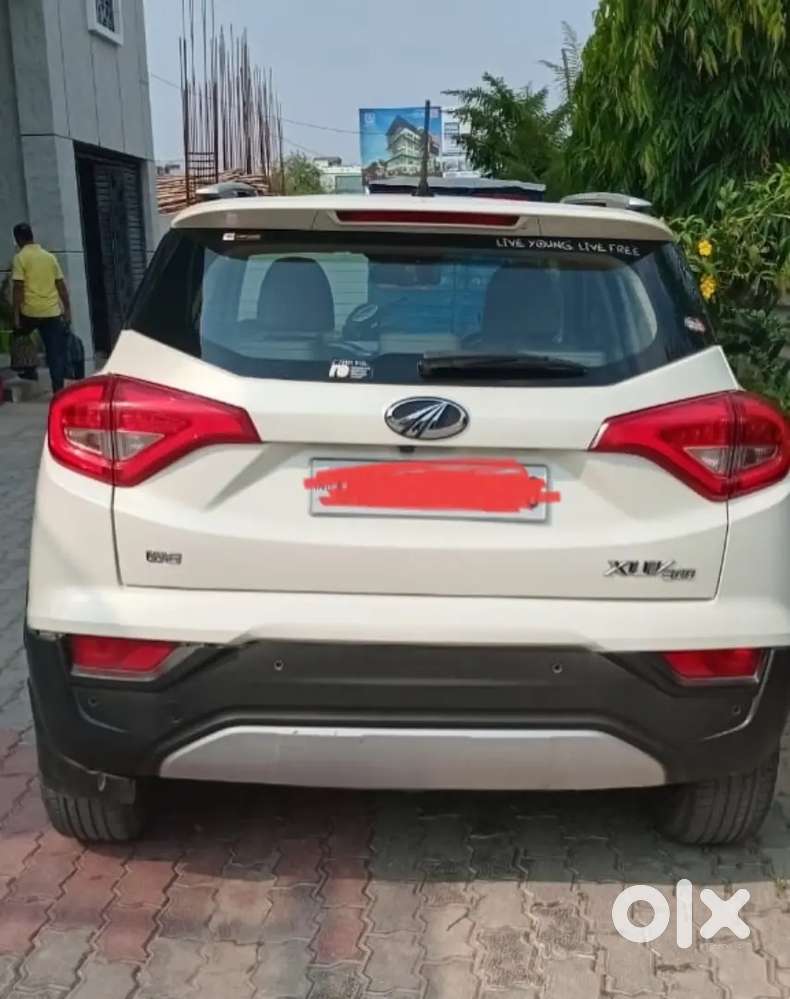 Mahindra Xuv300 2019 Diesel( Sunroof)