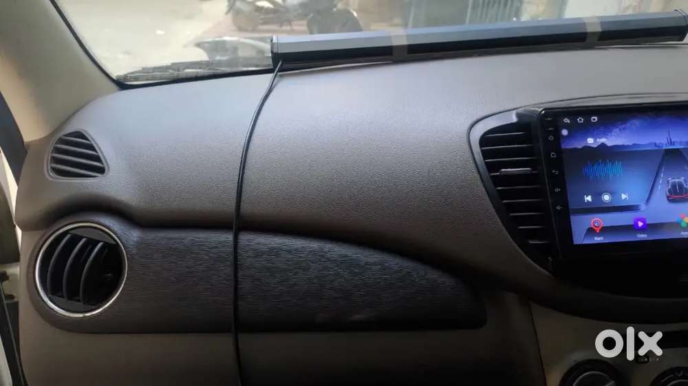 Hyundai I10 2011 Petrol 32870 Km Brand New Condition