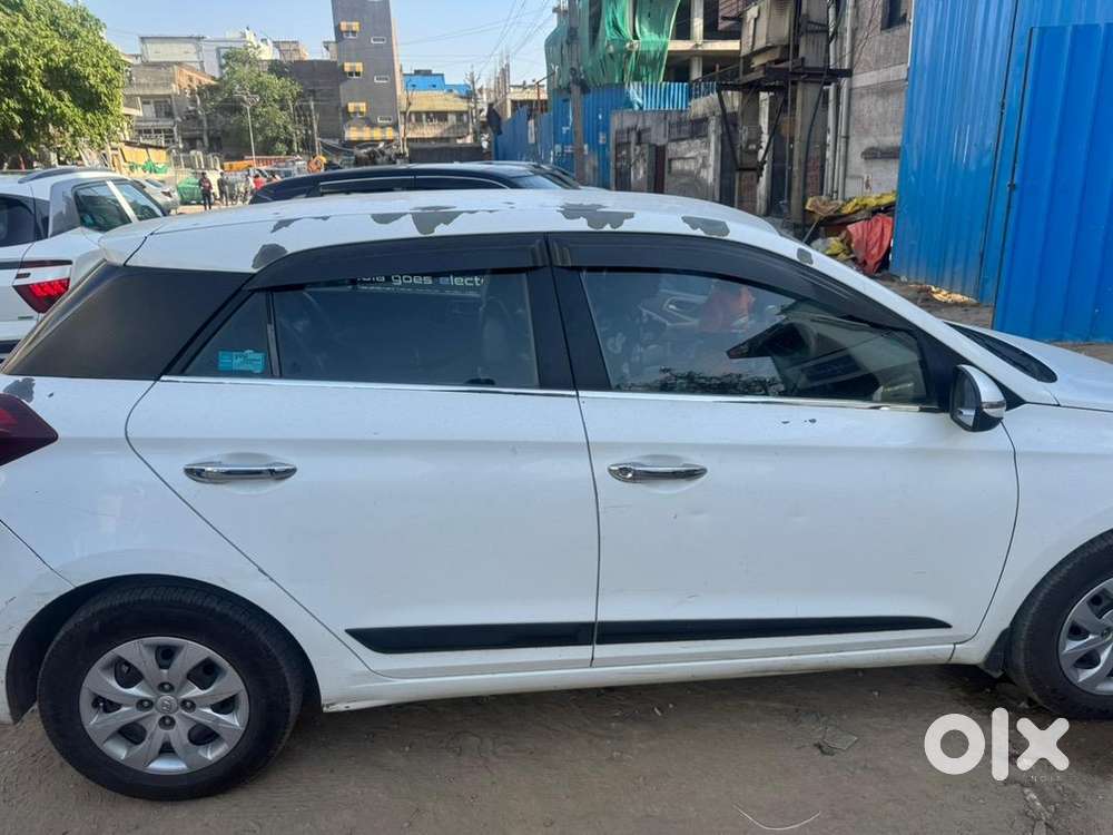 Hyundai I20 Active 2015 Cng & Hybrids Well Maintained