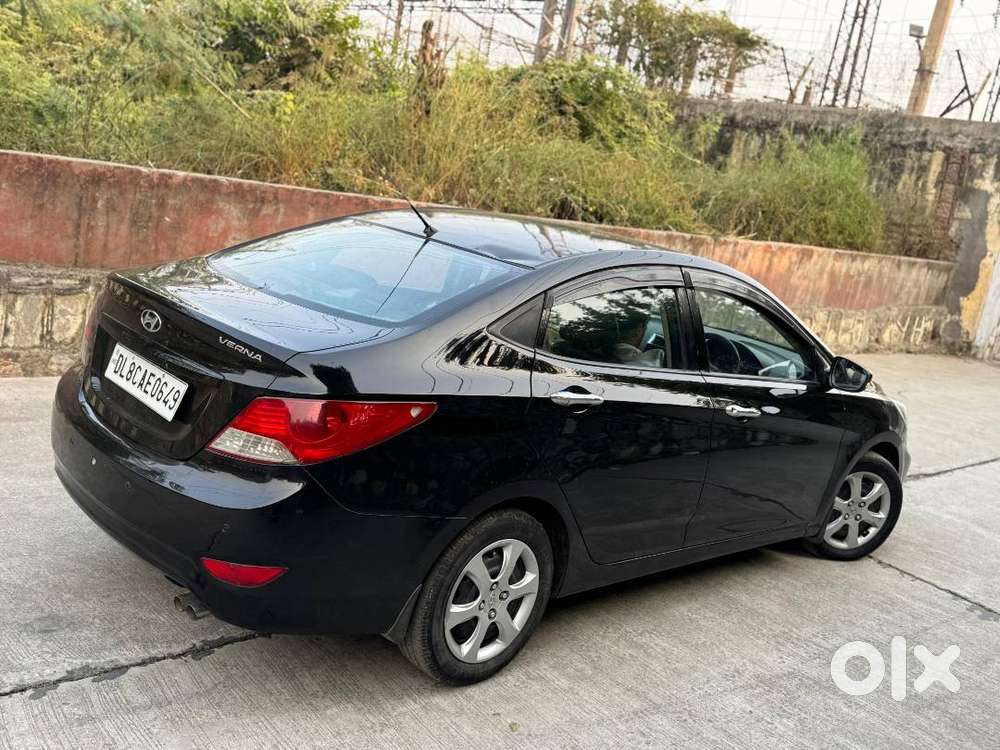 Hyundai Fluidic Verna 2013