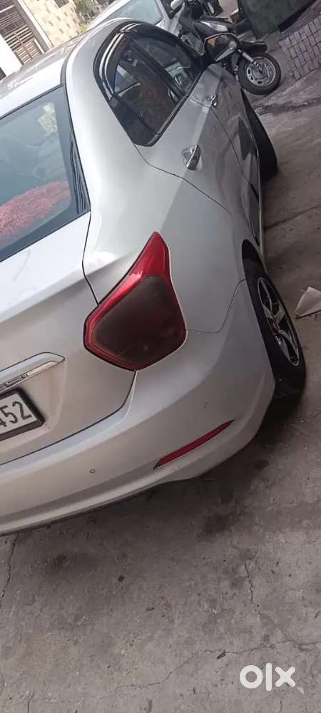 Hyundai Xcent Diesel Manual 2014