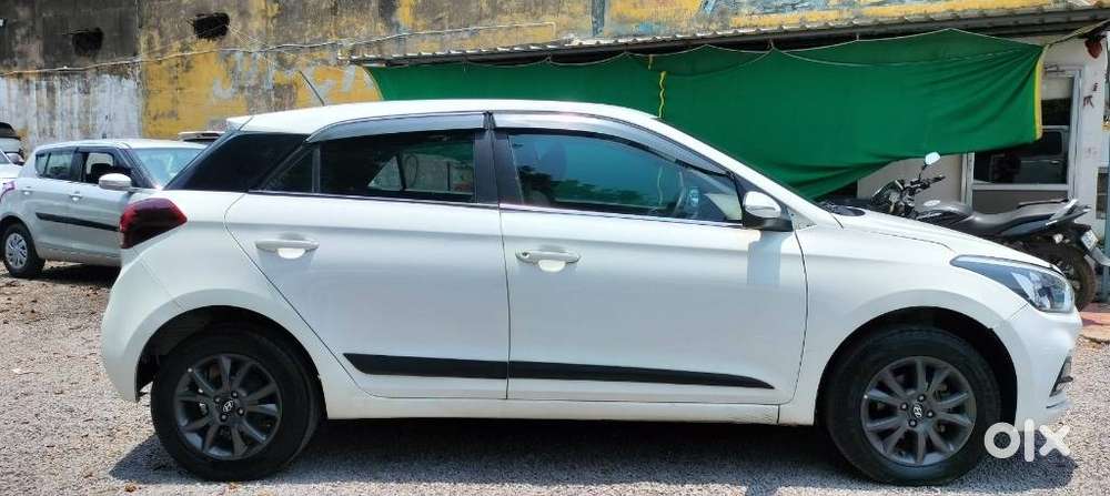 Hyundai I20 Sportz 1.2 Bs-iv, 2020, Petrol