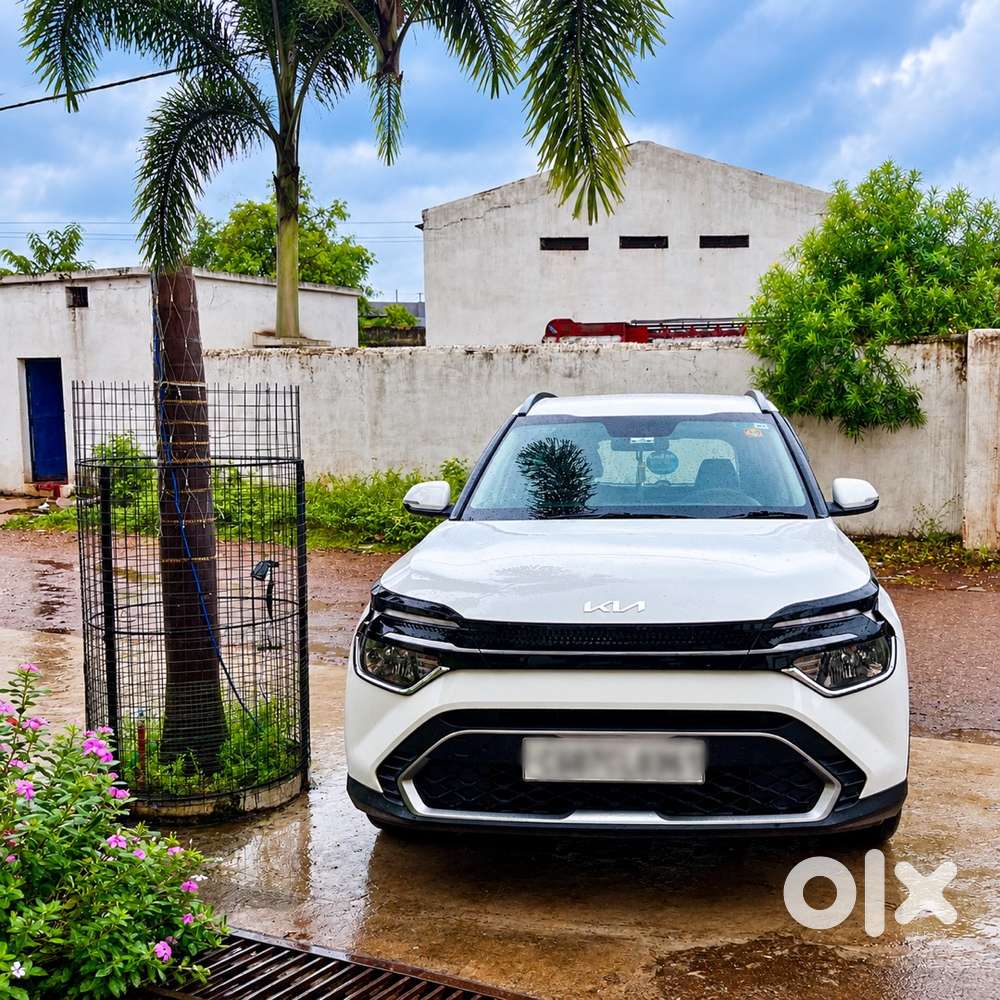 Kia Carens Petrol Manual 2023