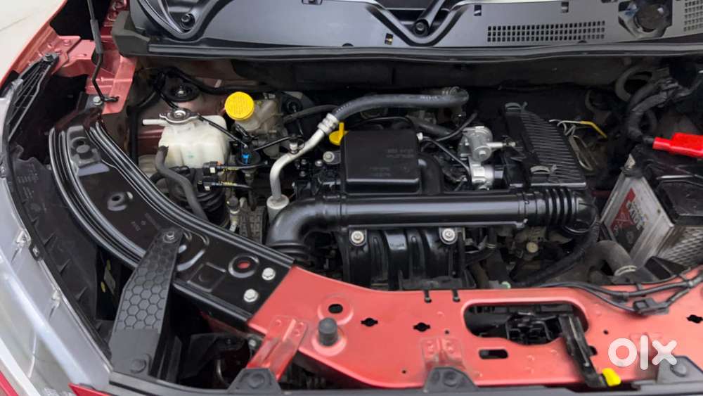 Nissan Magnite 1.0 Xv, 2024, Petrol