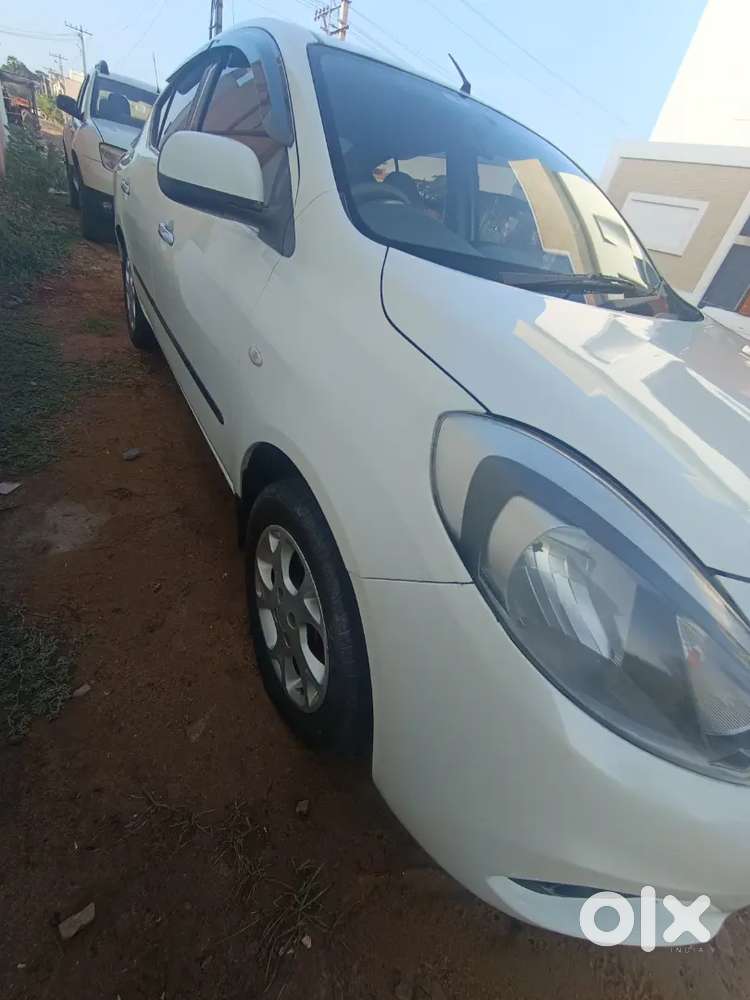 Renault Scala 2013 Diesel Well Maintained