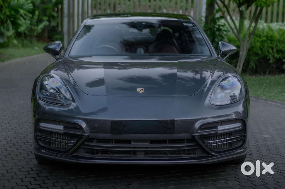 Porsche Panamera Turbo, 2018, Petrol
