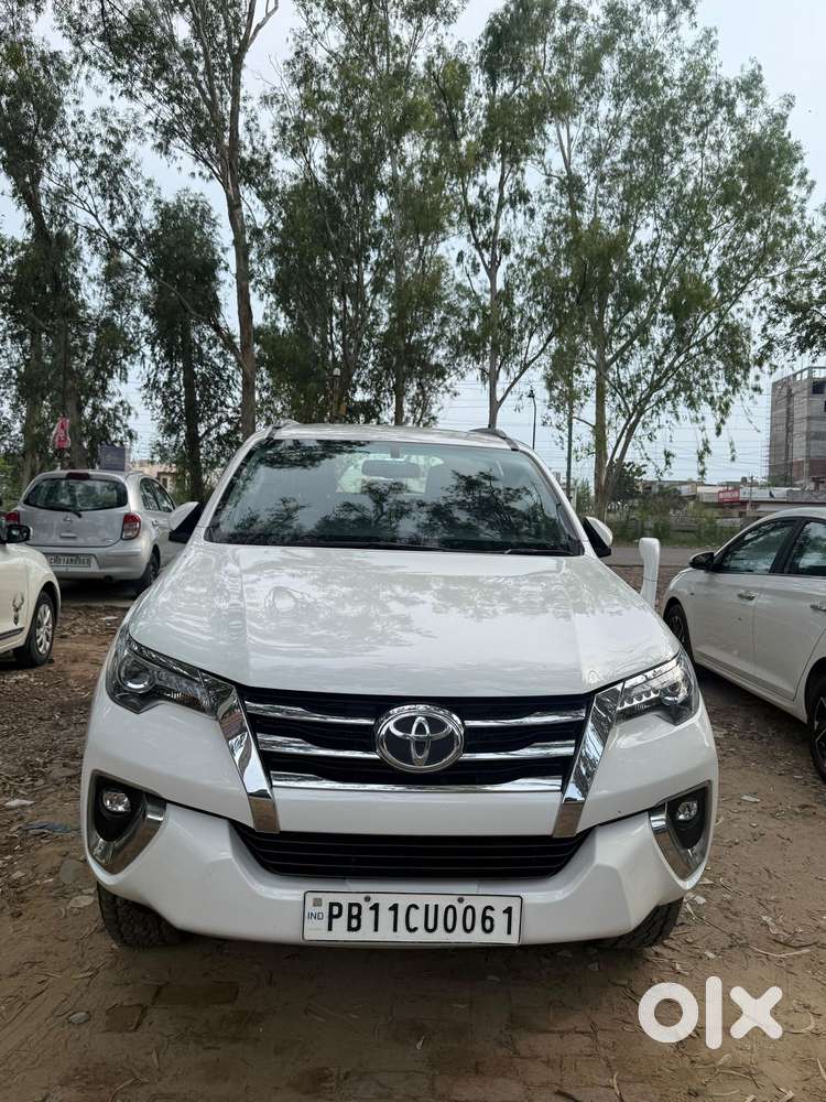 Toyota Fortuner 3.0 4x2 Automatic, 2020, Diesel