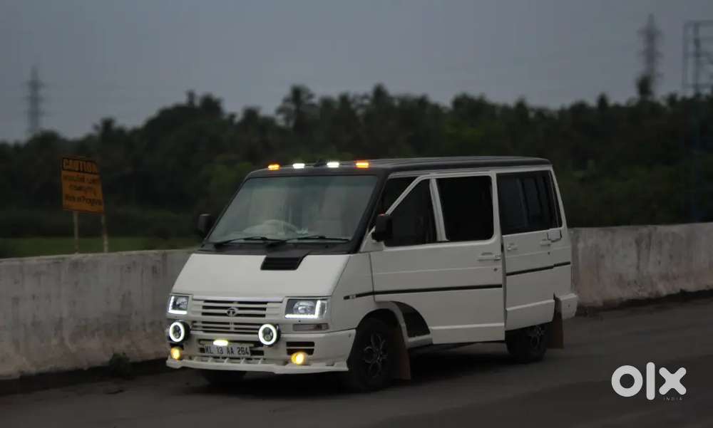 Tata Winger 2013 Diesel Well Maintained Neat & Clean